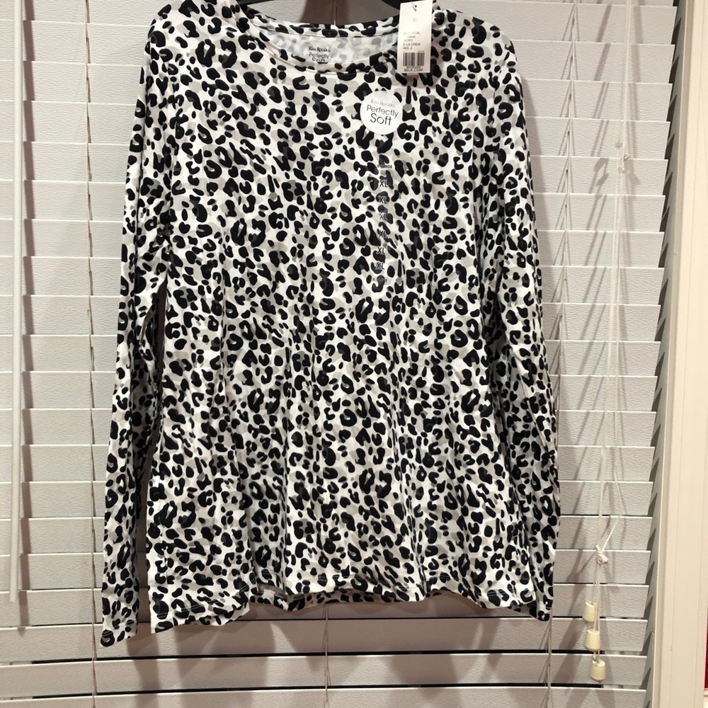Long sleeve shirt